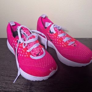 Nike Escape Run Flyknit Women's Running Shoe Size 5.5